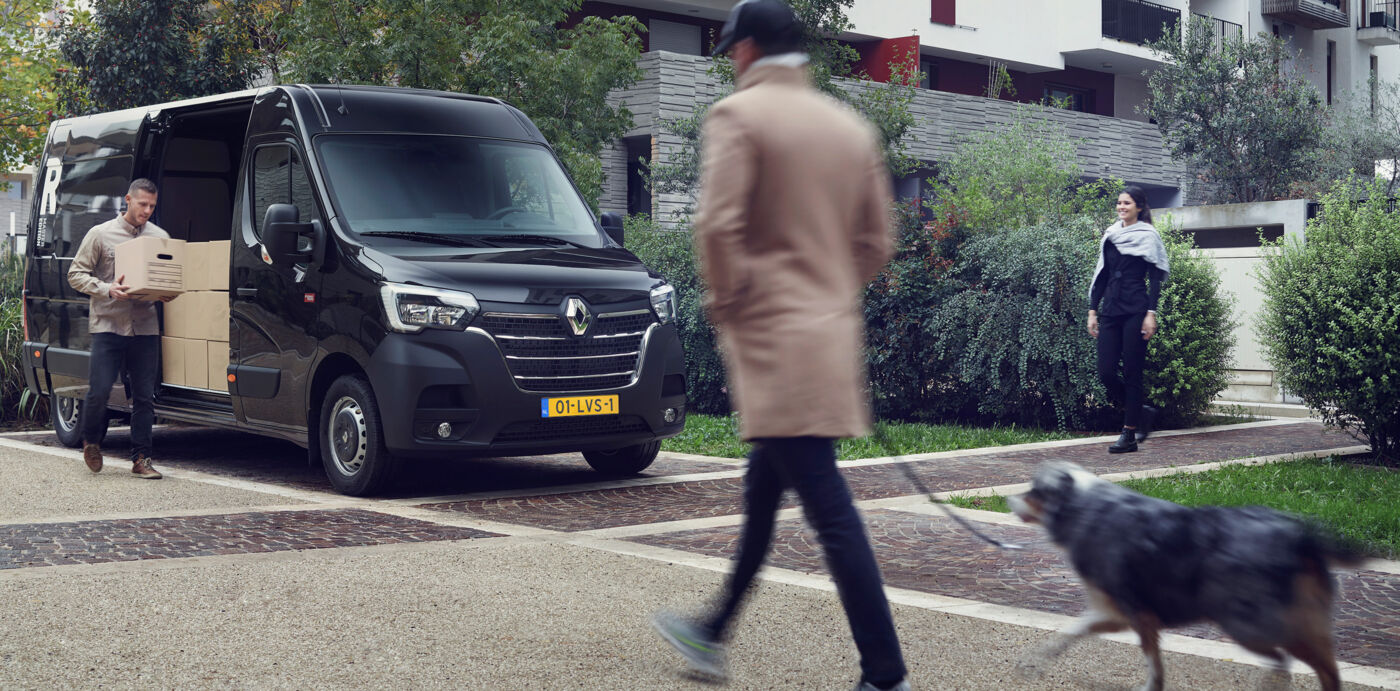 Renault Master bestelwagen distributie koerier aflevering LVS bedrijfswagens