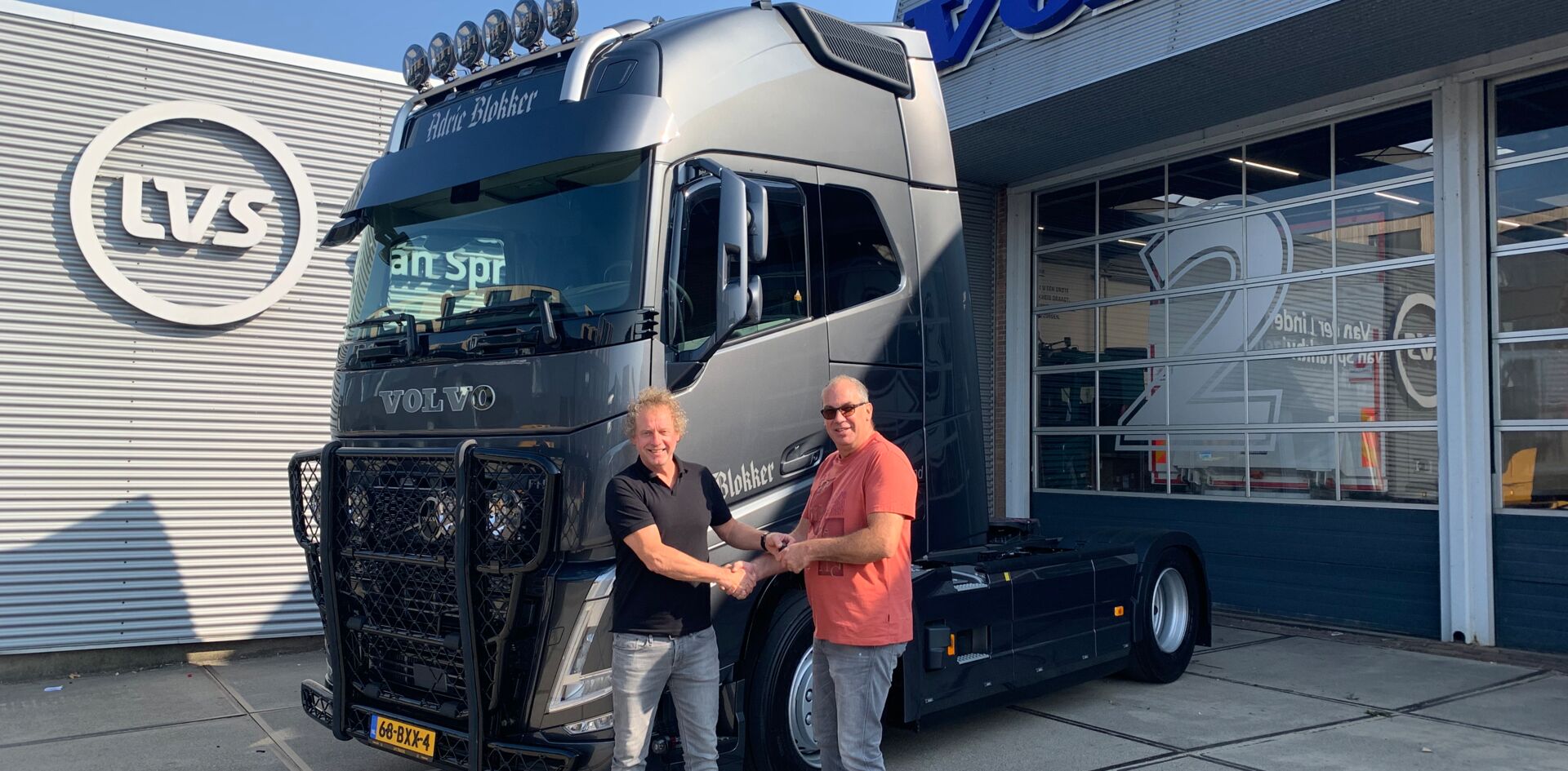 somethingsomething047LF5 Aflevering Adrie Blokker Transport