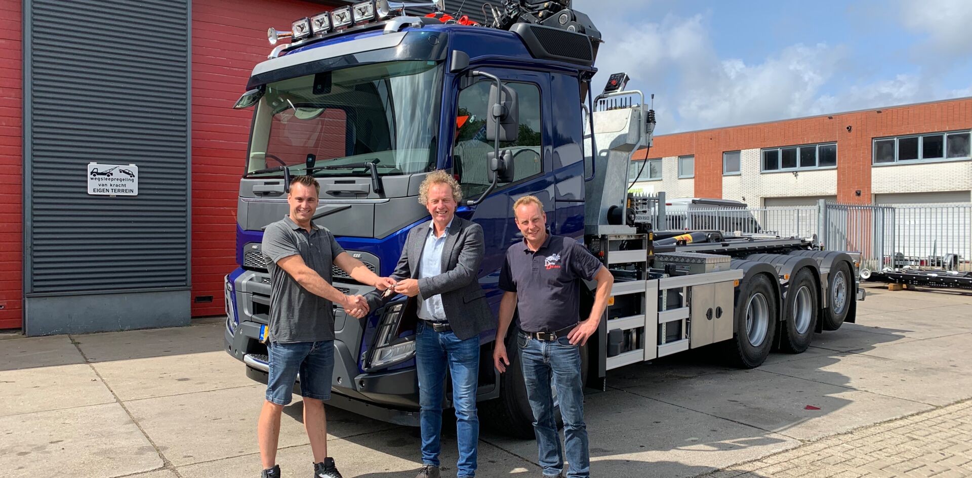 somethingsomething4BUcIp Aflevering R.W. Dienstverlening