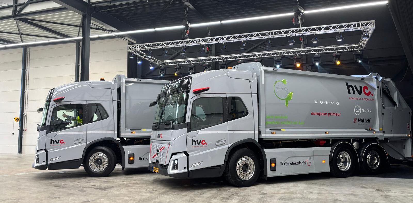 WhatsApp Image 2025-10-31 at 15.37.52 WhatsApp Image 2025-10-31 at 15.37.52