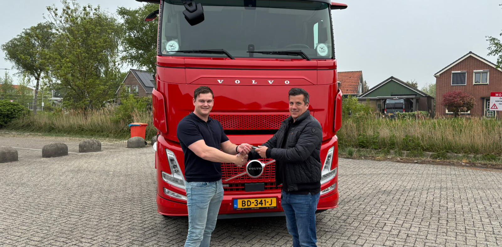 Aflevering De Zwaluw Logistiek B.V. 