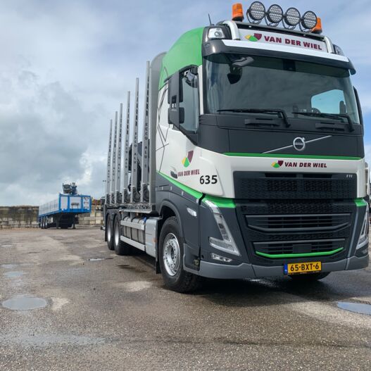 somethingsomethingae3Xdi Aflevering van der Wiel Transport B.V.