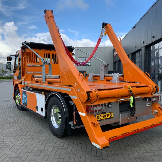 somethingsomethingMw8vZM Aflevering N.N.R.D