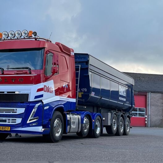 somethingsomethingd7zftQ Aflevering Dikla B.V.