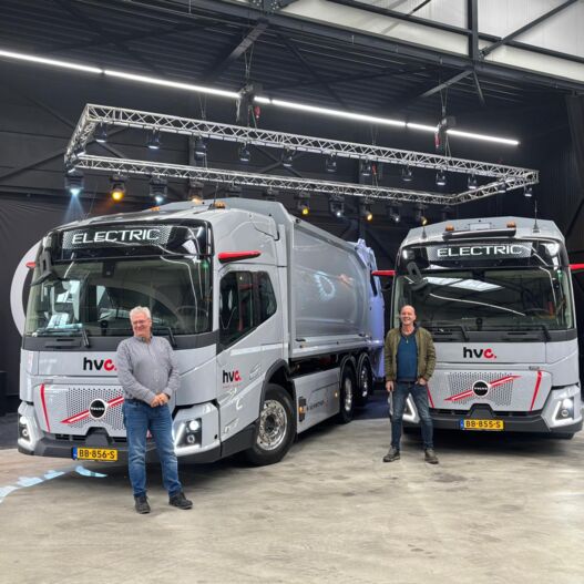 WhatsApp Image 2025-10-31 at 15.37.53 WhatsApp Image 2025-10-31 at 15.37.53