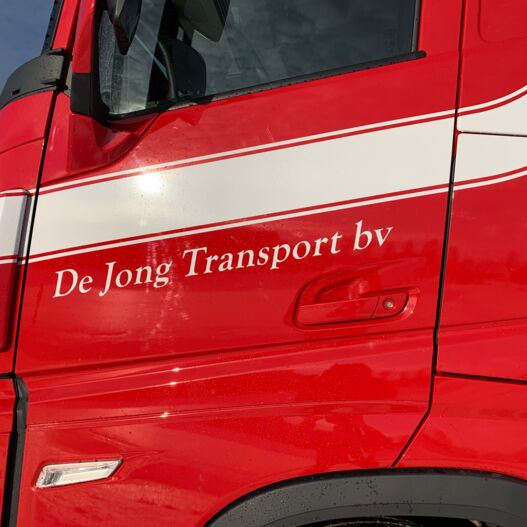 tempTyYrxM Aflevering de Jong transport Workum