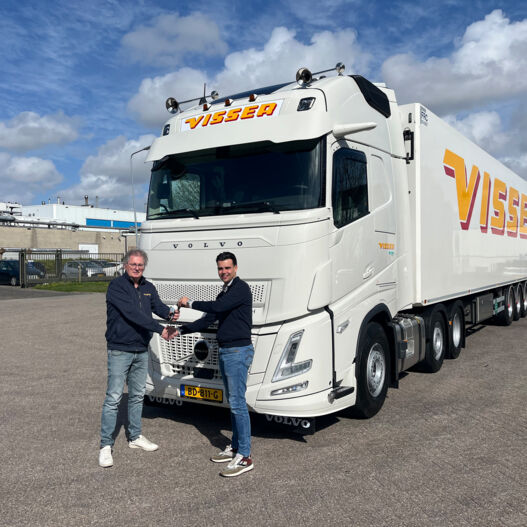 tempnu9Uqy Aflevering visser Urk