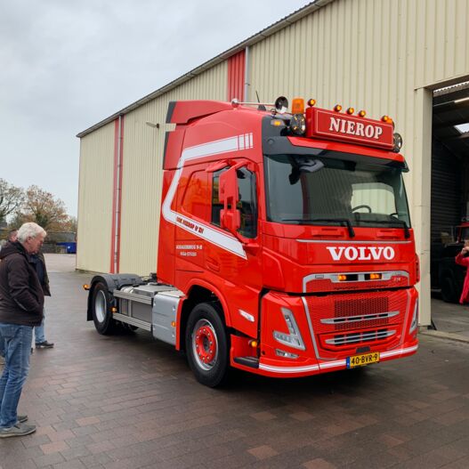 somethingsomething1tUokM Aflevering Nierop Transport&Trafficservice B.V