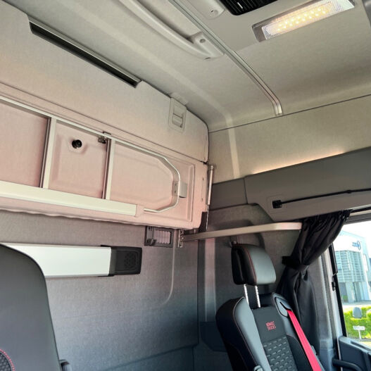 Renault Trucks T High 29