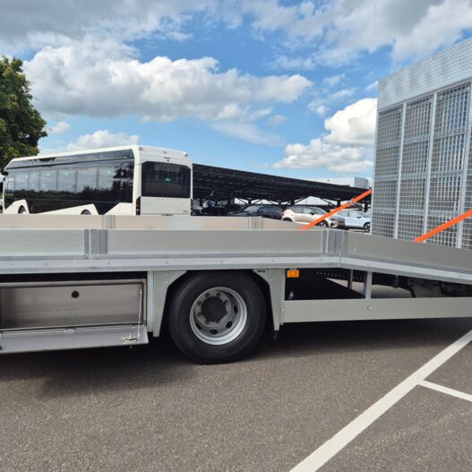 Renault Trucks D14 oprijwagen 13
