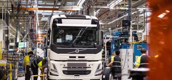 volvo-electric-truck-in-gent Volvo schaalt op in Gent