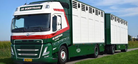 650_2024_De_Boertrans_Schettens-006 Boertrans vervoert vee met nieuwe Volvo FM