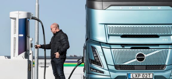 Aero elektrisch Extra subsidie voor zero-emissie trucks en bedrijfswagens