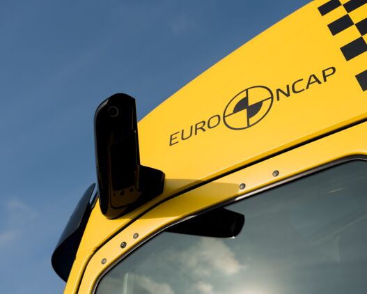 Volvo Trucks Euro NCAP-demotrucks (9)