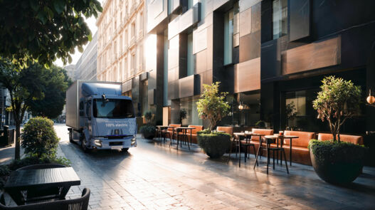 07_Renault Trucks E-Tech D 14 LR