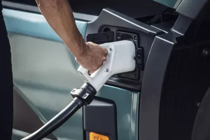 opladen-elektrische-truck-1 opladen-elektrische-truck-1