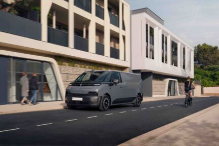 Renault Trucks E-Tech Trafic (2) Renault Trucks E-Tech Trafic (2)