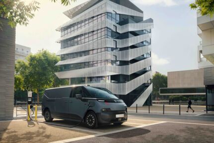 Renault Trucks E-Tech Trafic (1) Renault Trucks E-Tech Trafic (1)